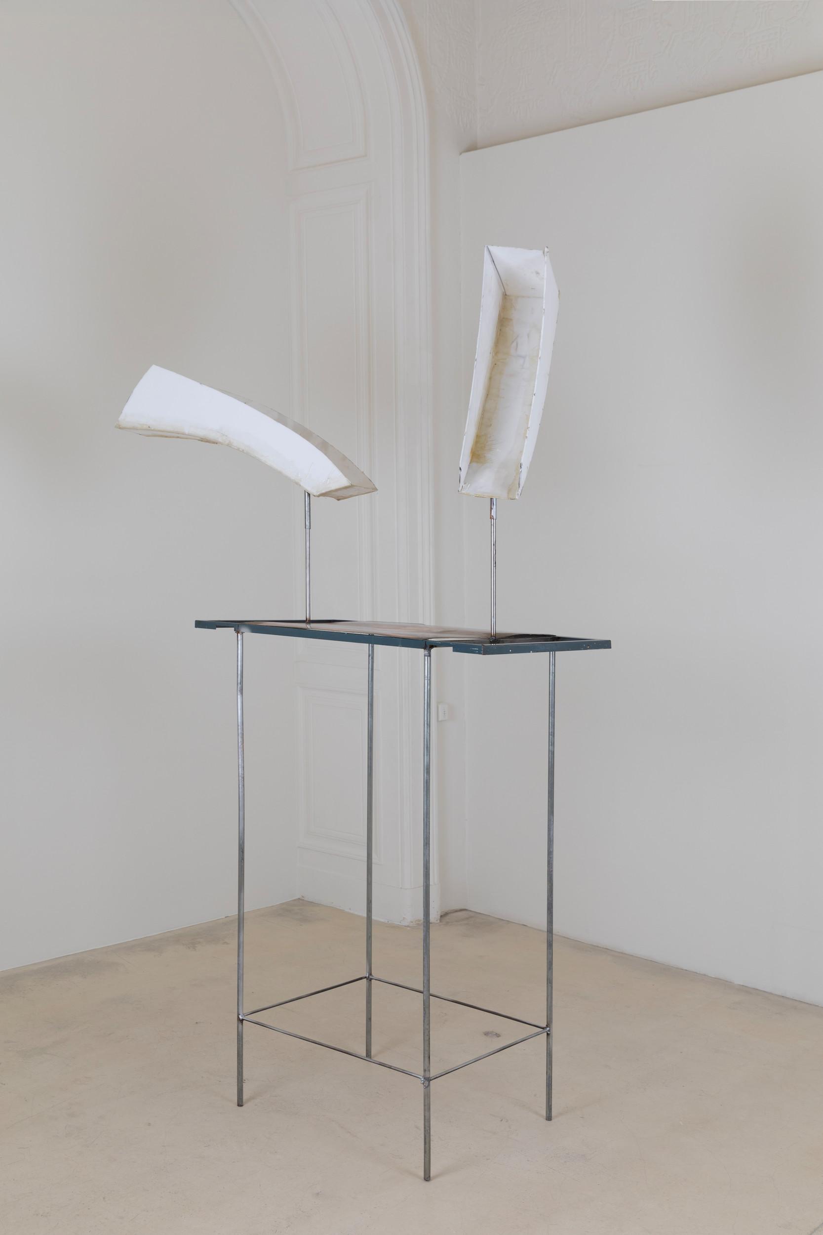 Half Sculpture / Hovering Fragments - Rudolf Polanszky 