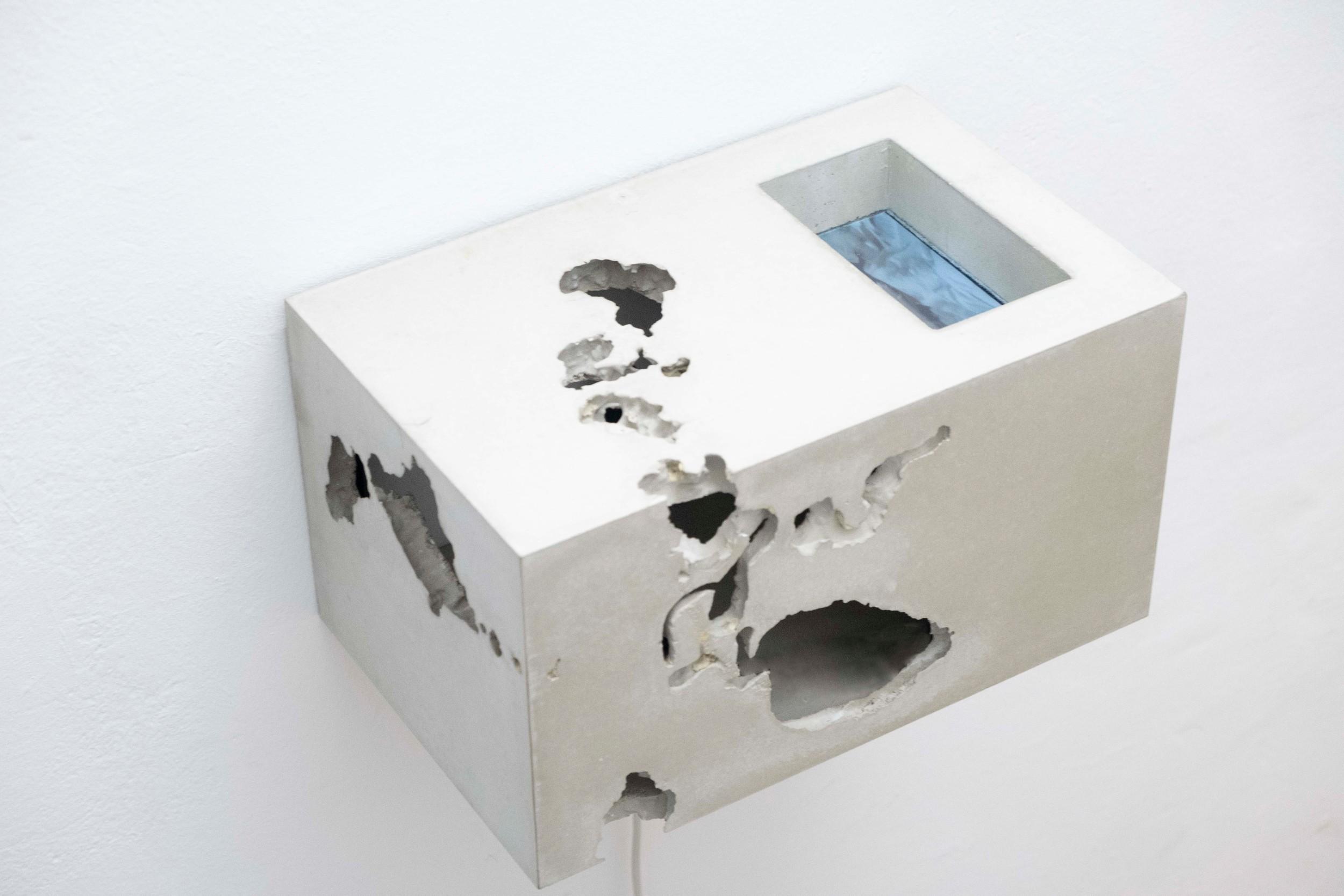 Concrete Walls and Abstract Ceilings - Bernd Oppl 